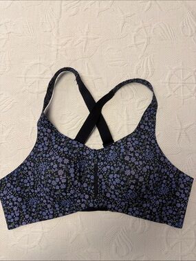 Knix Sports Bra size 5